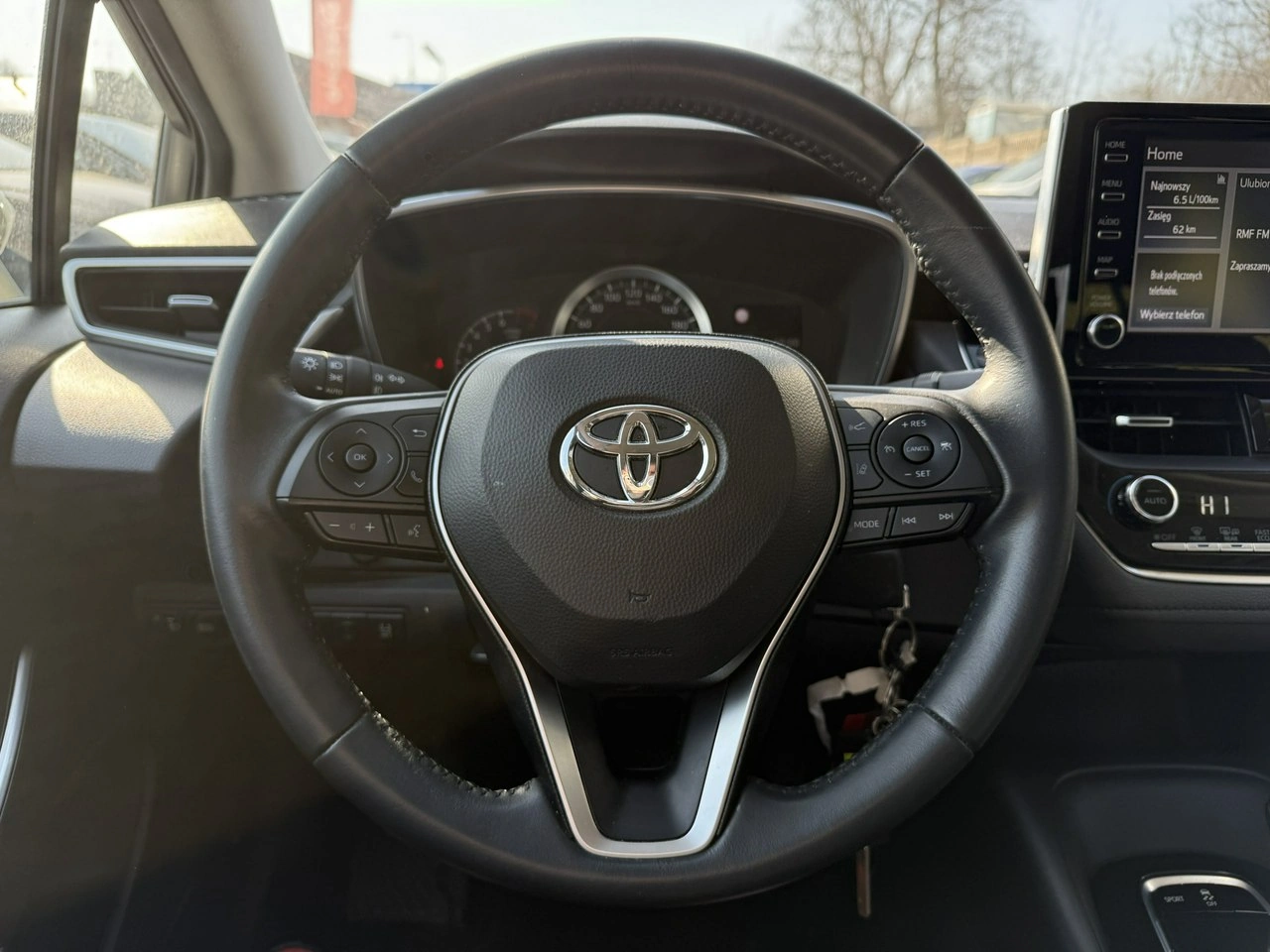 Toyota Corolla - Zdjęcie 6