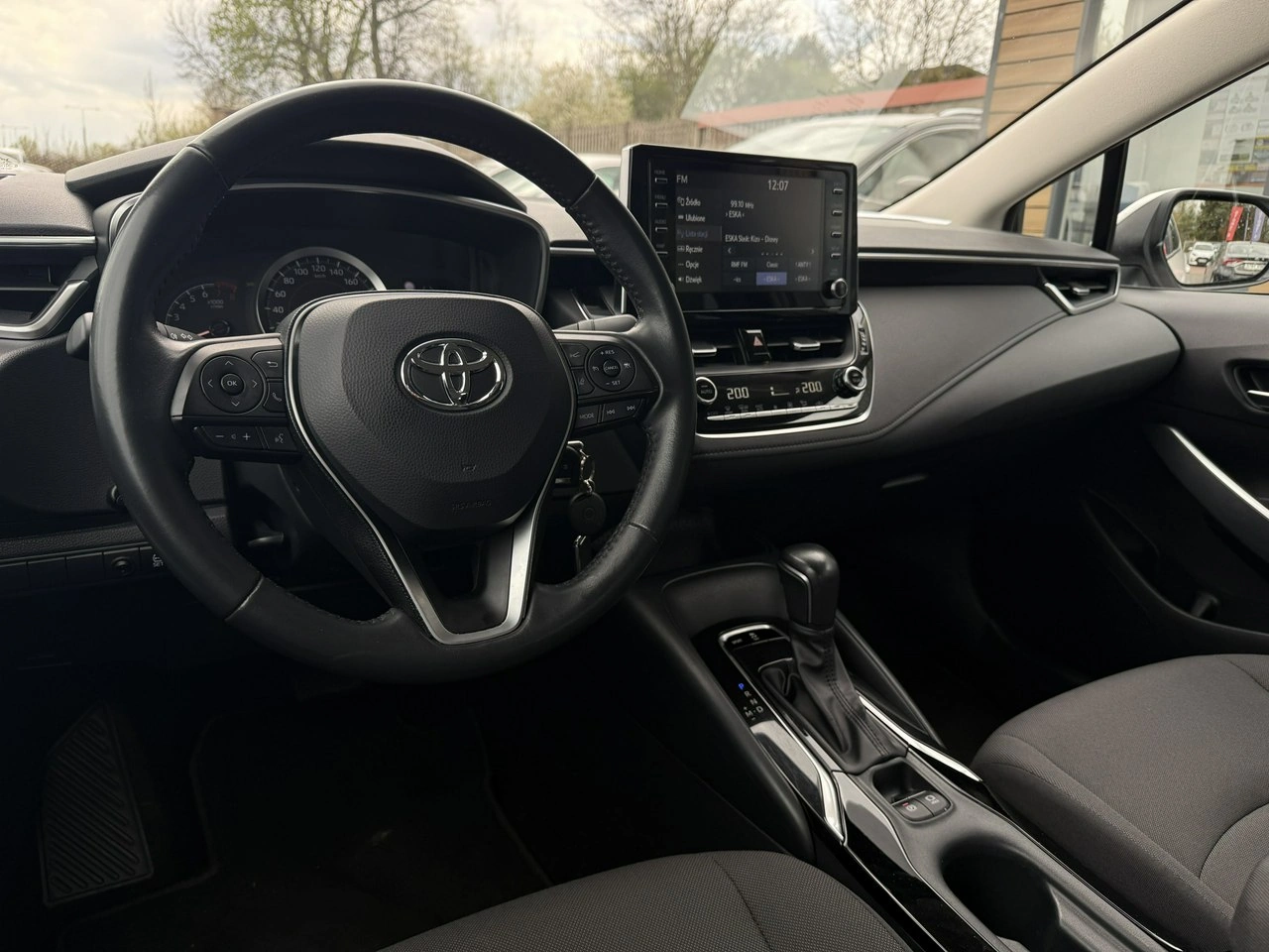 Toyota Corolla - Zdjęcie 13