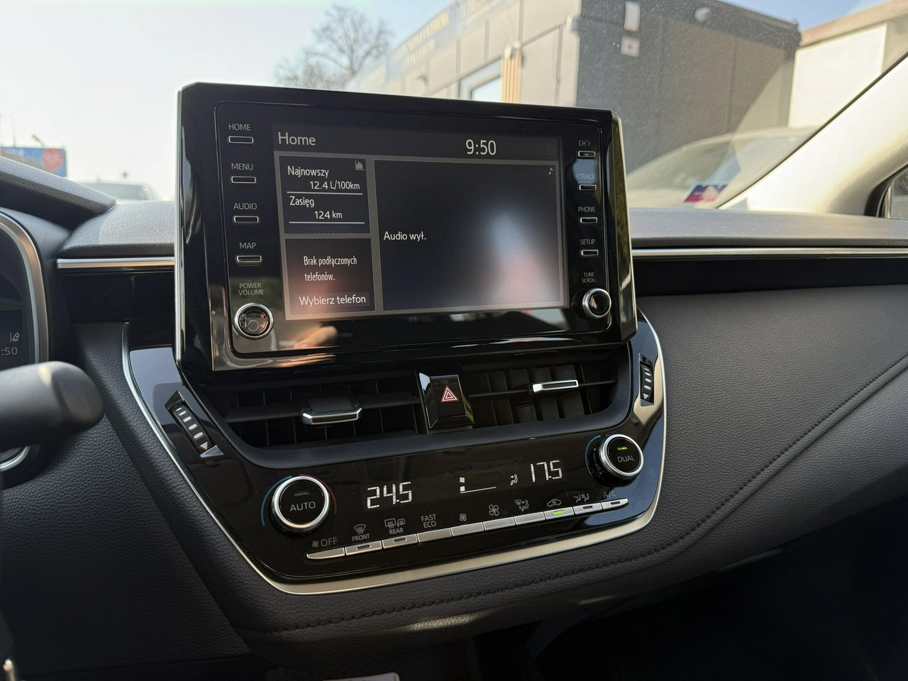 Toyota Corolla - Zdjęcie 9