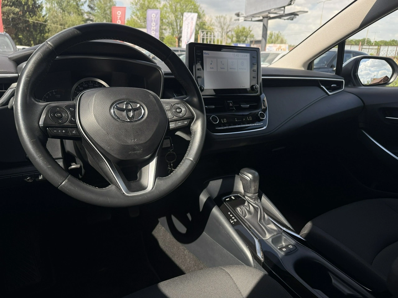 Toyota Corolla - Zdjęcie 13