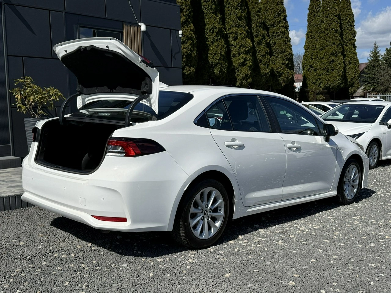 Toyota Corolla - Zdjęcie 33