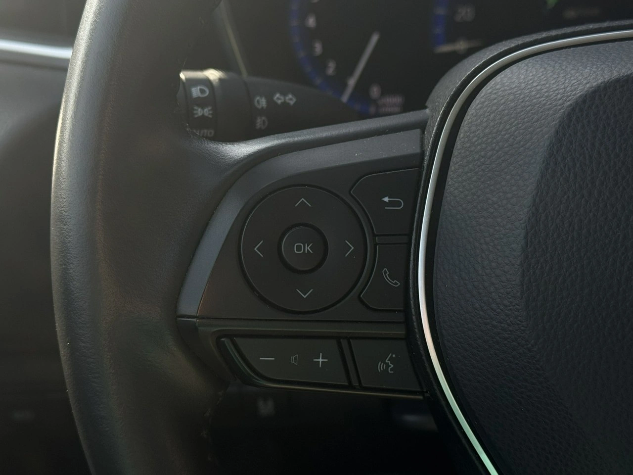 Toyota Corolla - Zdjęcie 12