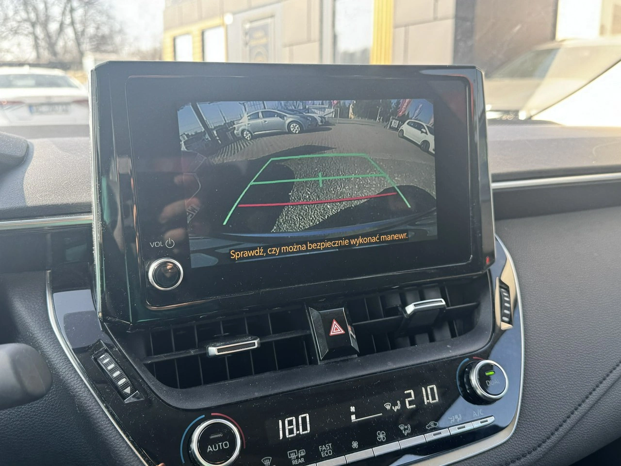 Toyota Corolla - Zdjęcie 15