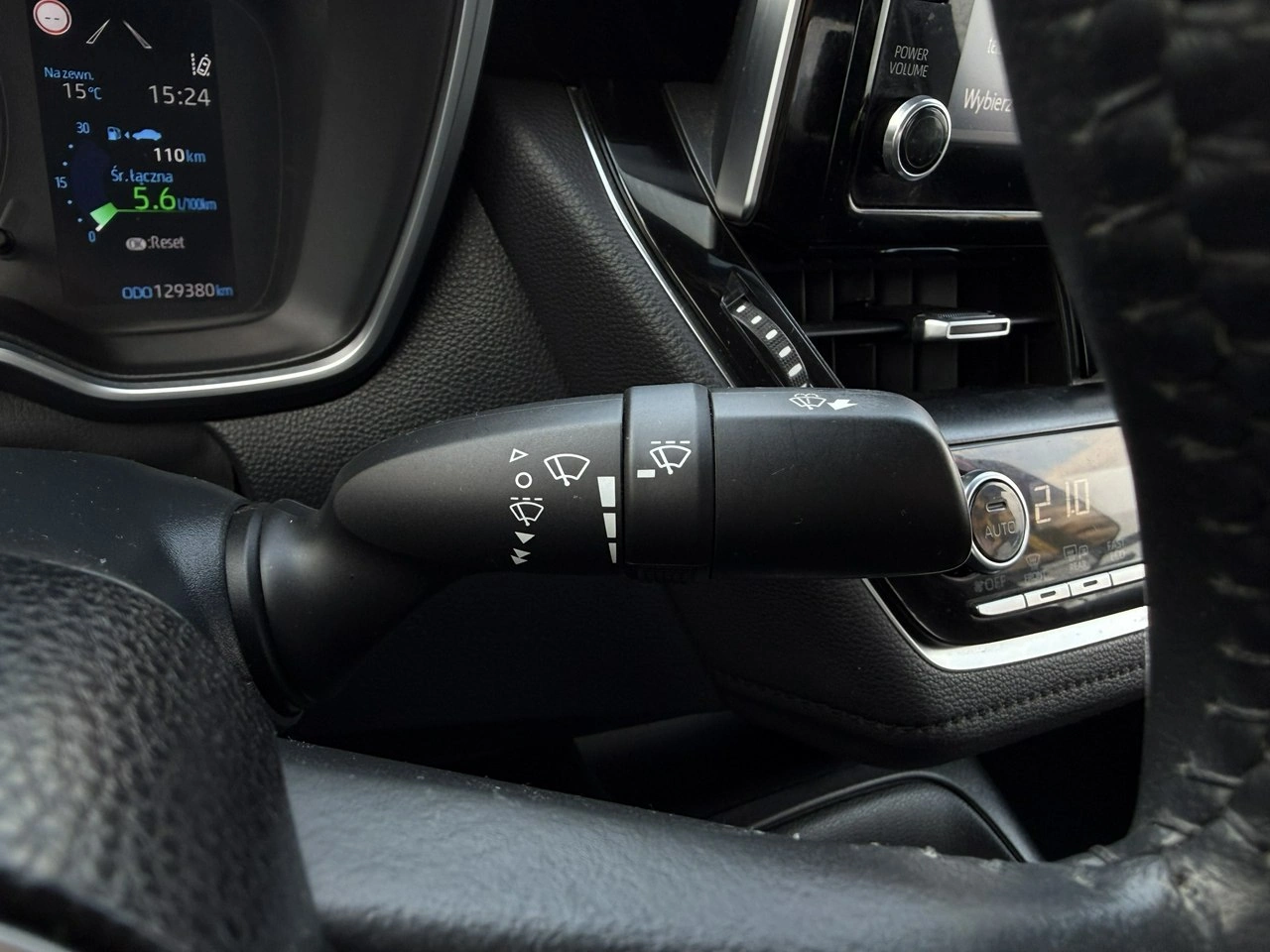 Toyota Corolla - Zdjęcie 9