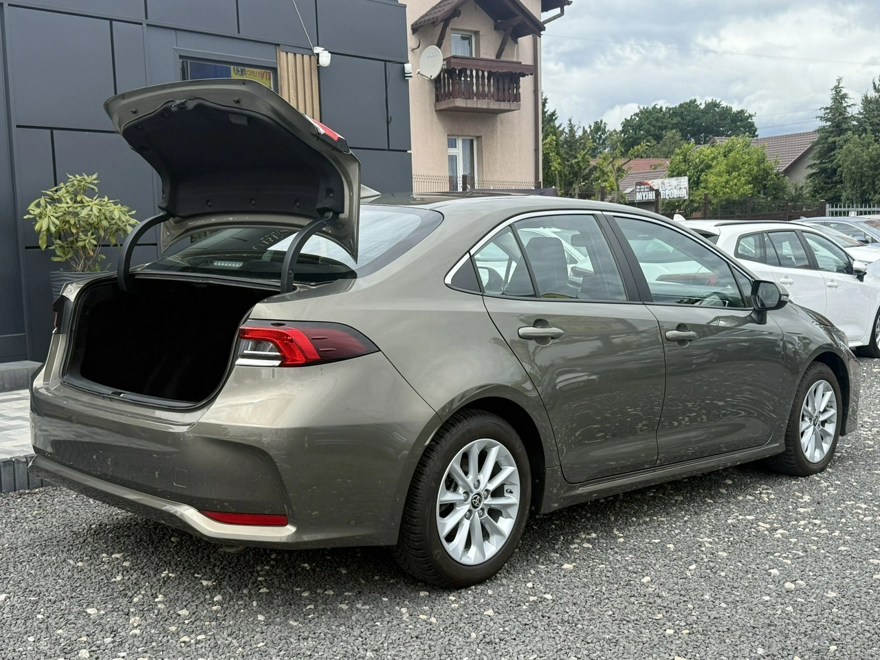 Toyota Corolla - Zdjęcie 32