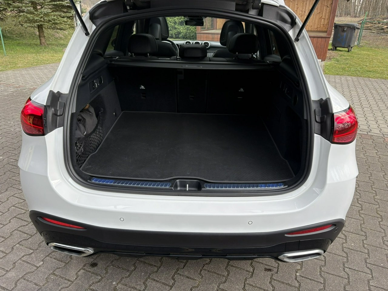 Mercedes GLC 200 - Zdjęcie 12