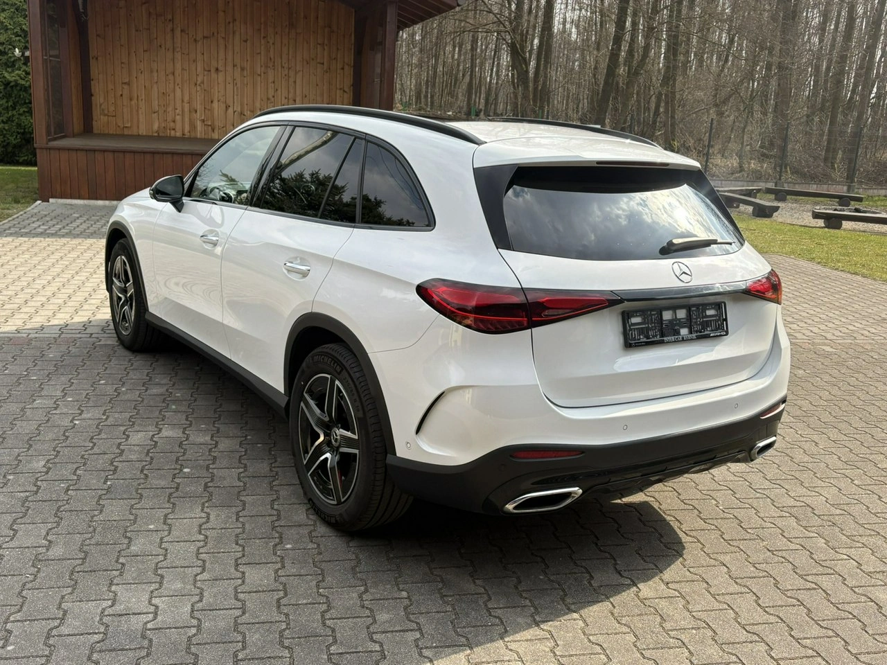 Mercedes GLC 200 - Zdjęcie 4