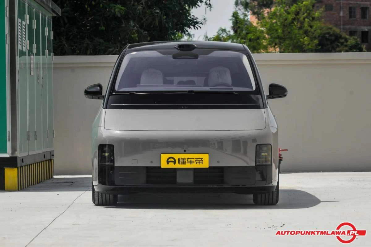 Li Mega - Zdjęcie 1