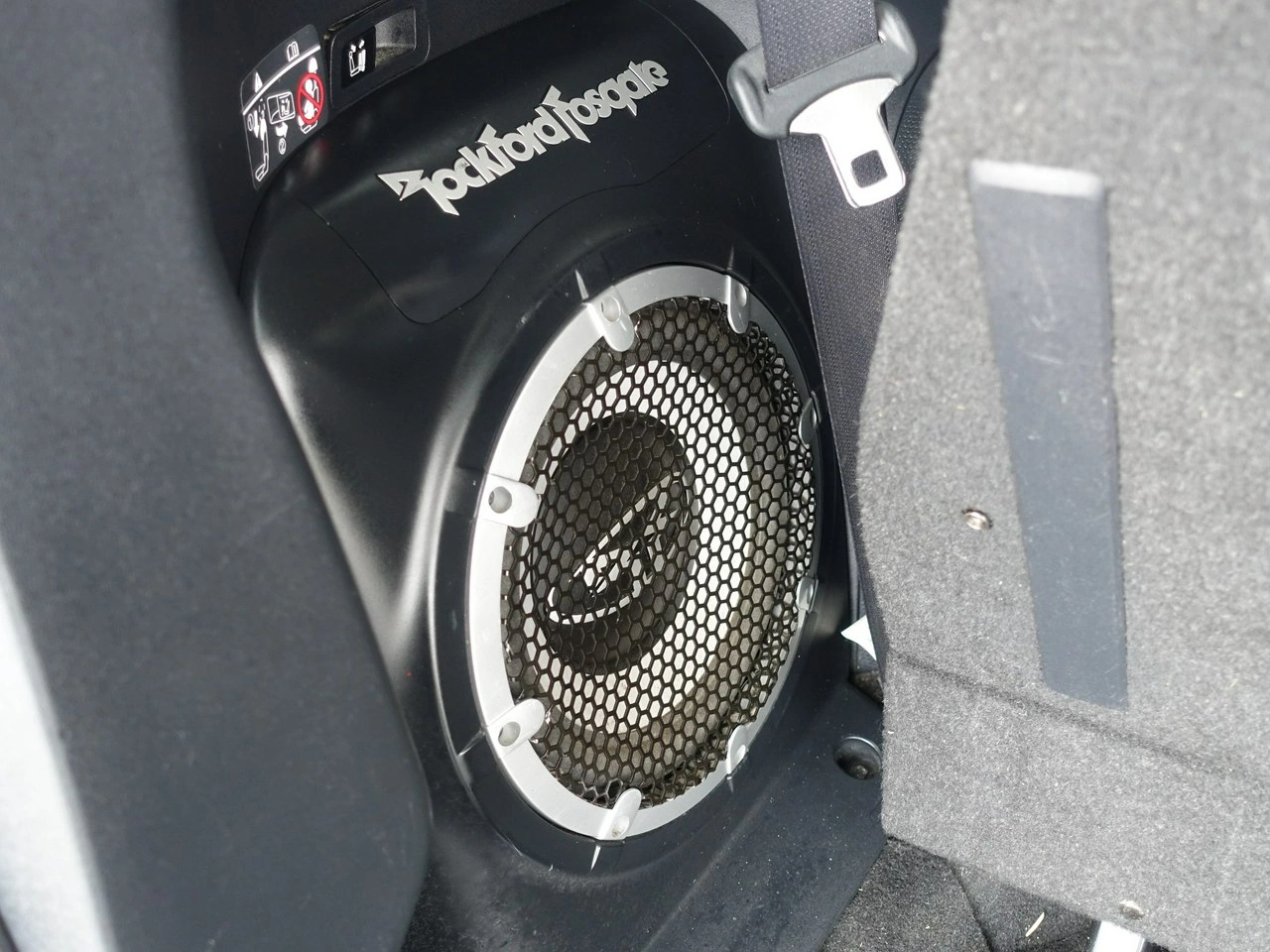 Mitsubishi Outlander - Zdjęcie 27