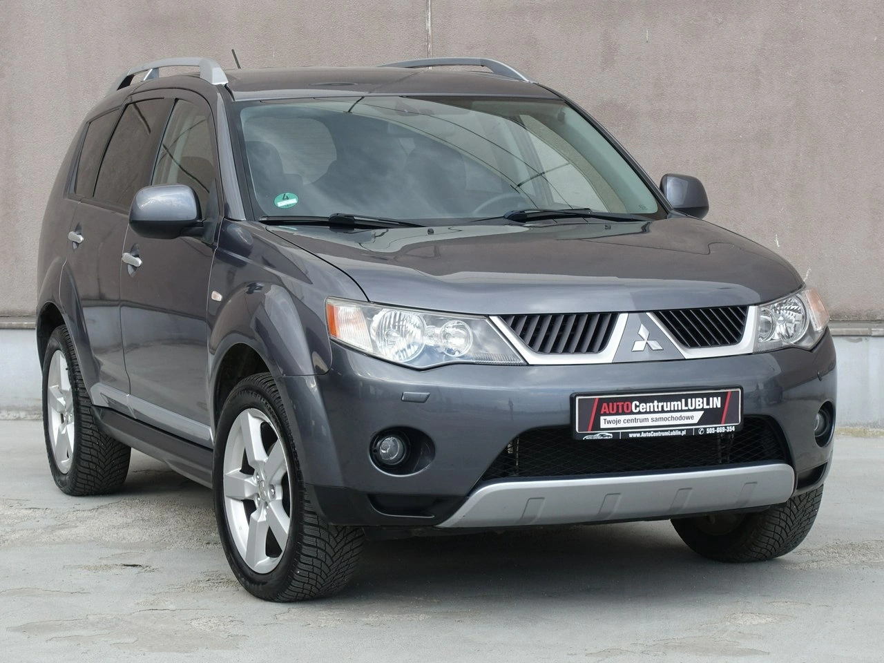 Mitsubishi Outlander - Główne zdjęcie