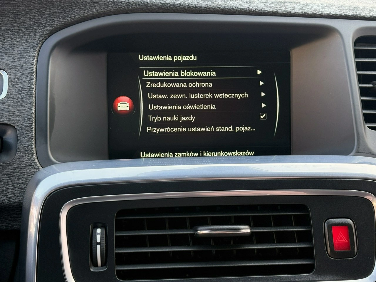 Volvo V60 - Zdjęcie 45