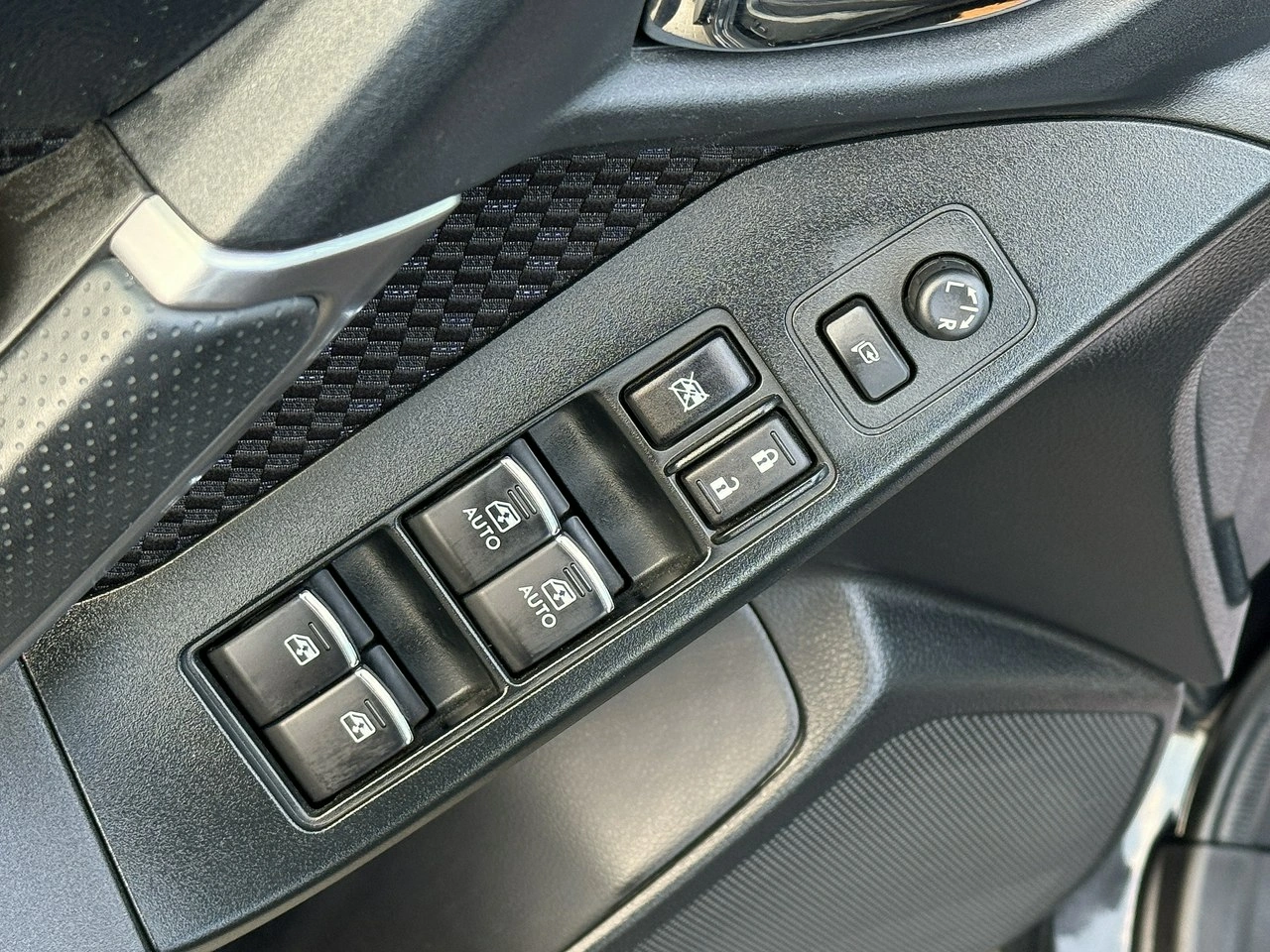 Subaru Forester - Zdjęcie 8