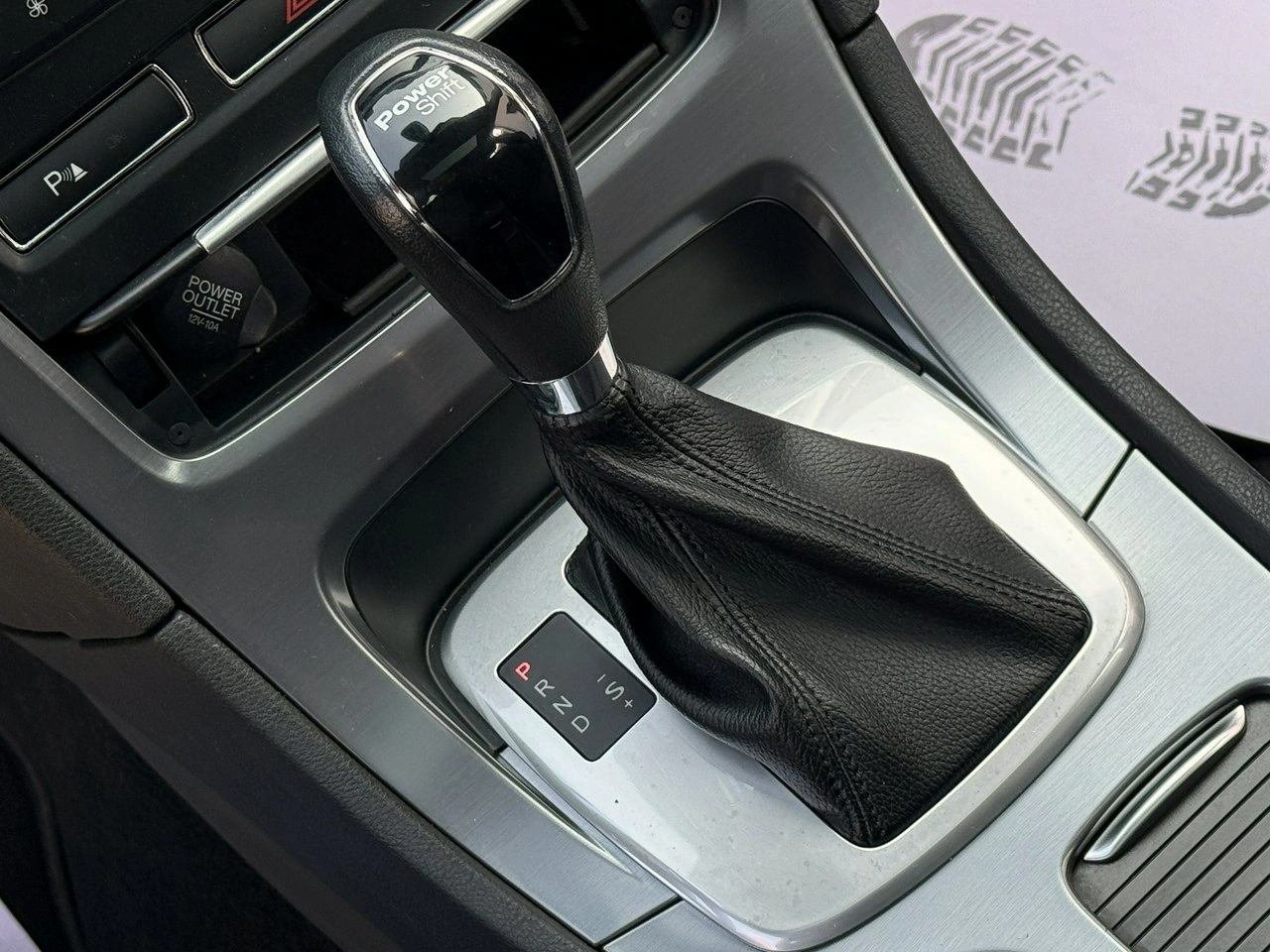 Ford Mondeo - Zdjęcie 17