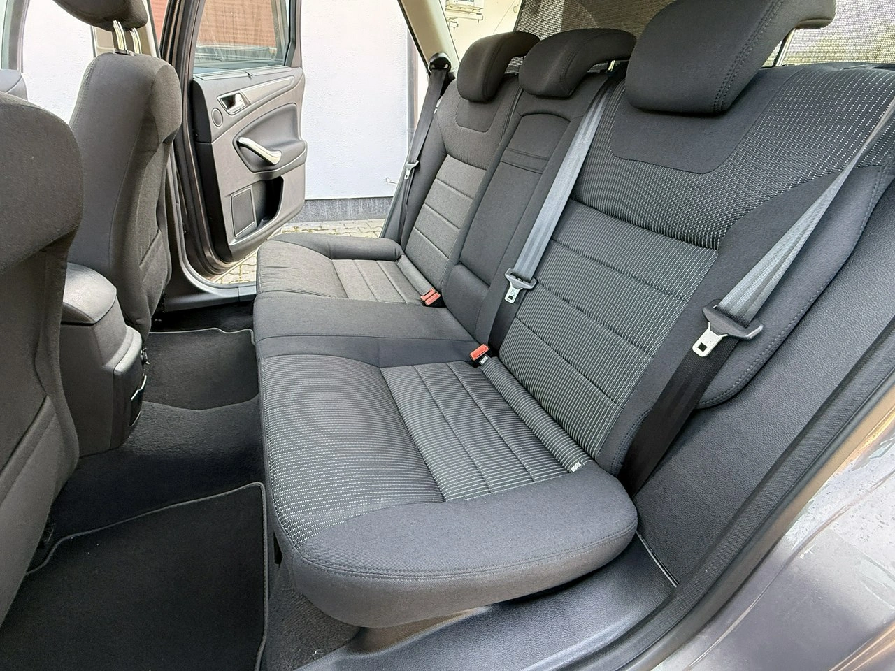 Ford Mondeo - Zdjęcie 15