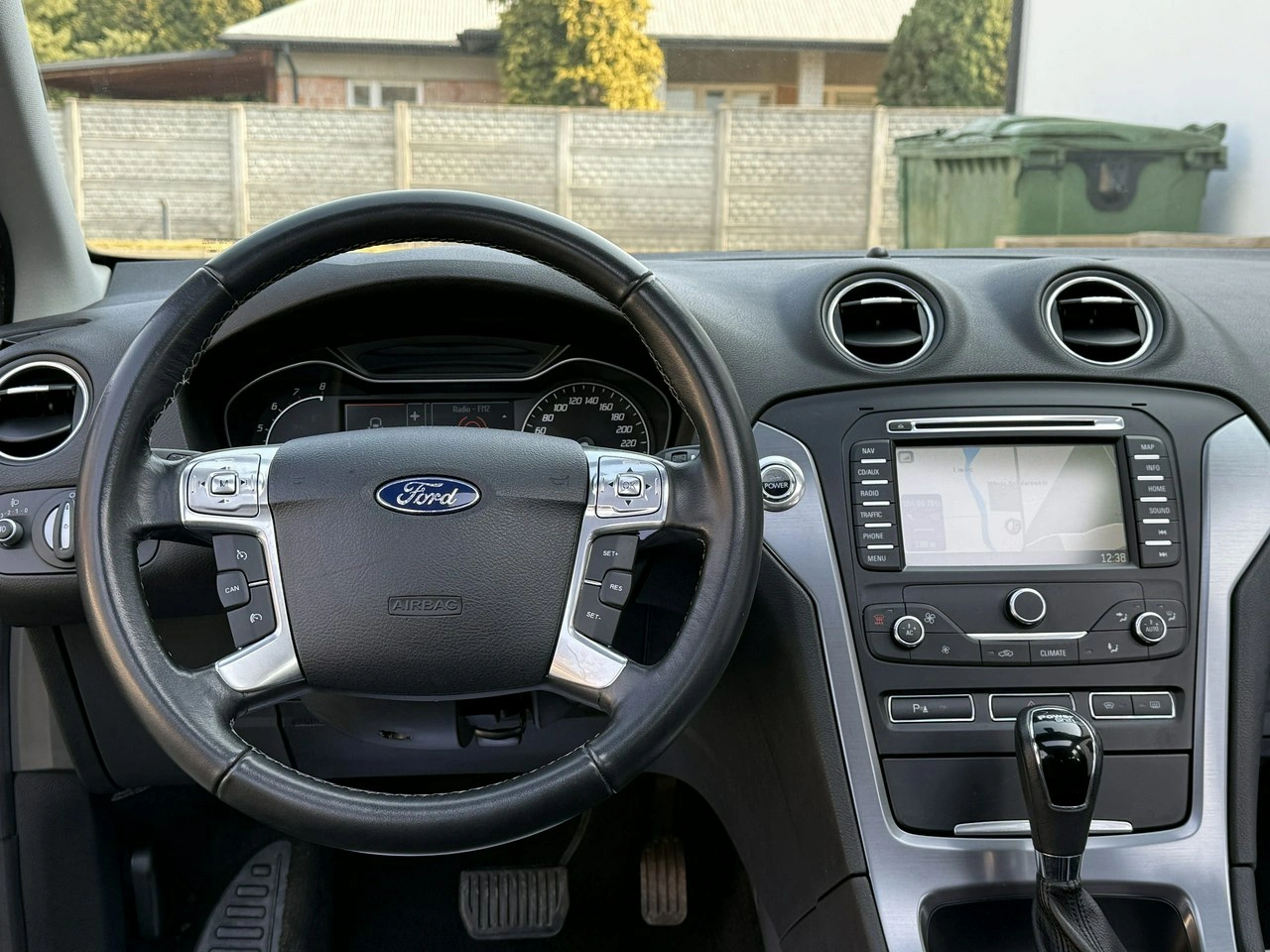 Ford Mondeo - Zdjęcie 50