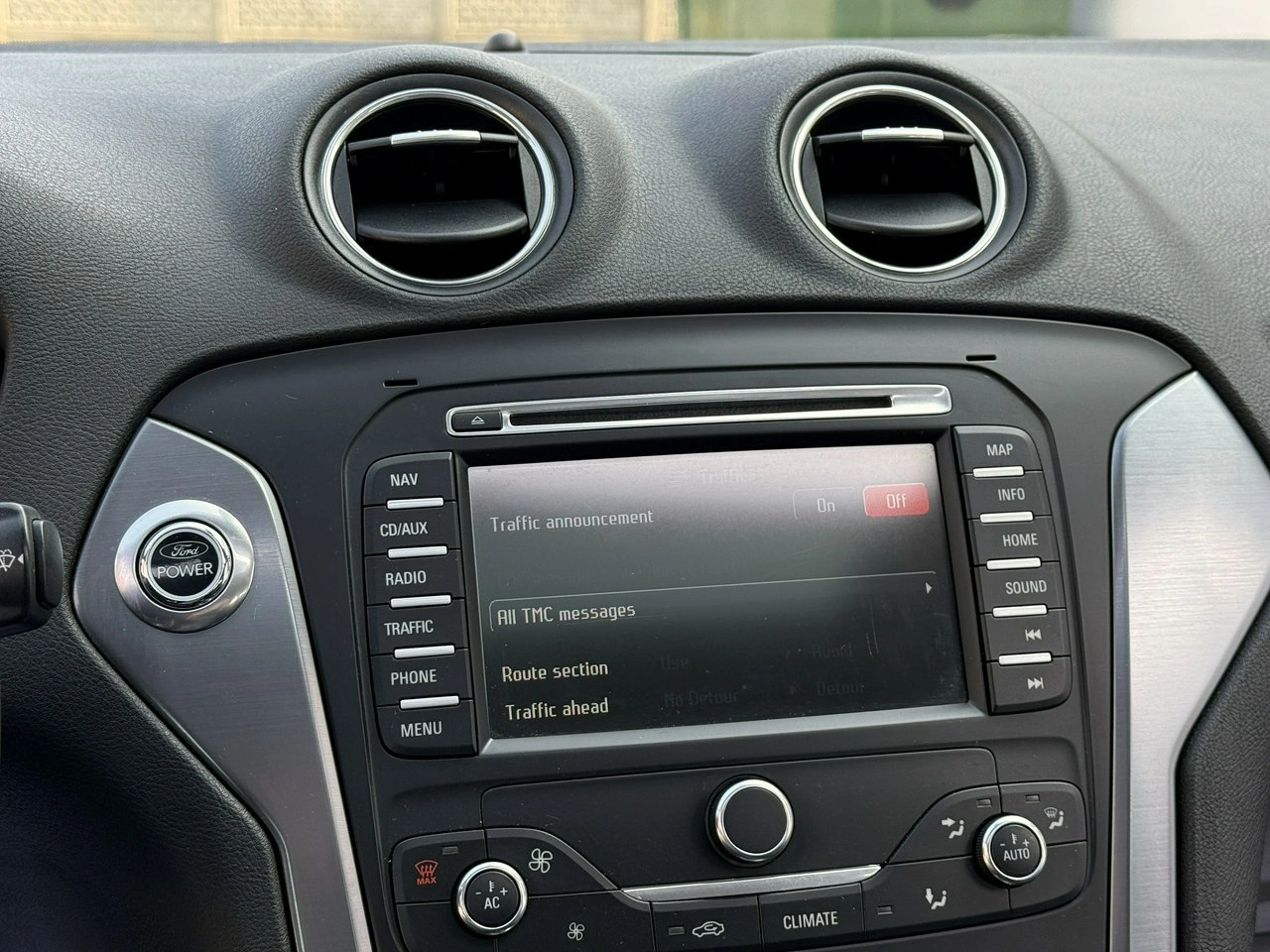 Ford Mondeo - Zdjęcie 54