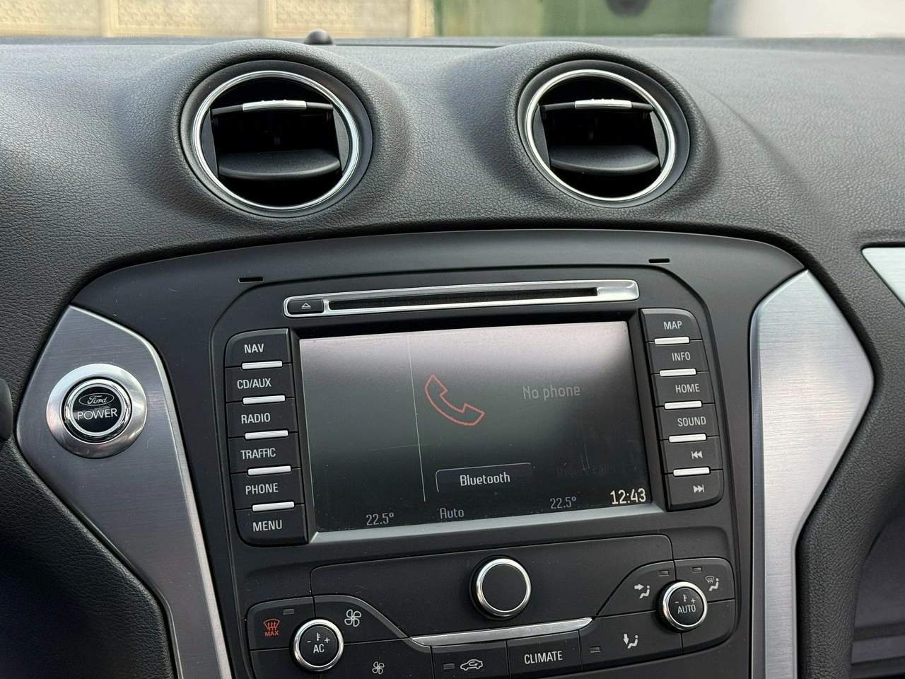 Ford Mondeo - Zdjęcie 55