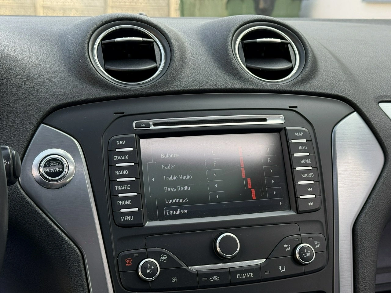 Ford Mondeo - Zdjęcie 57