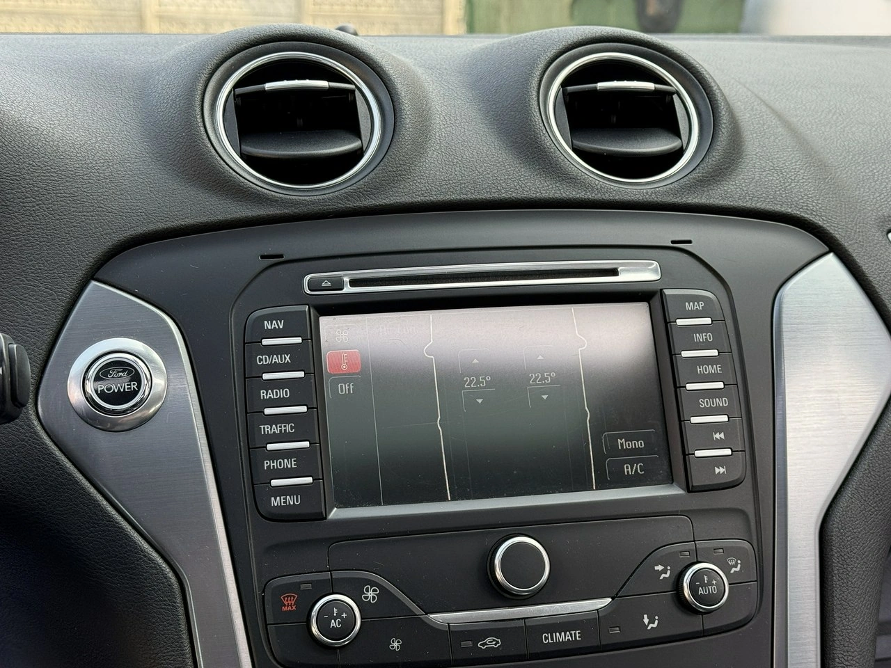 Ford Mondeo - Zdjęcie 58