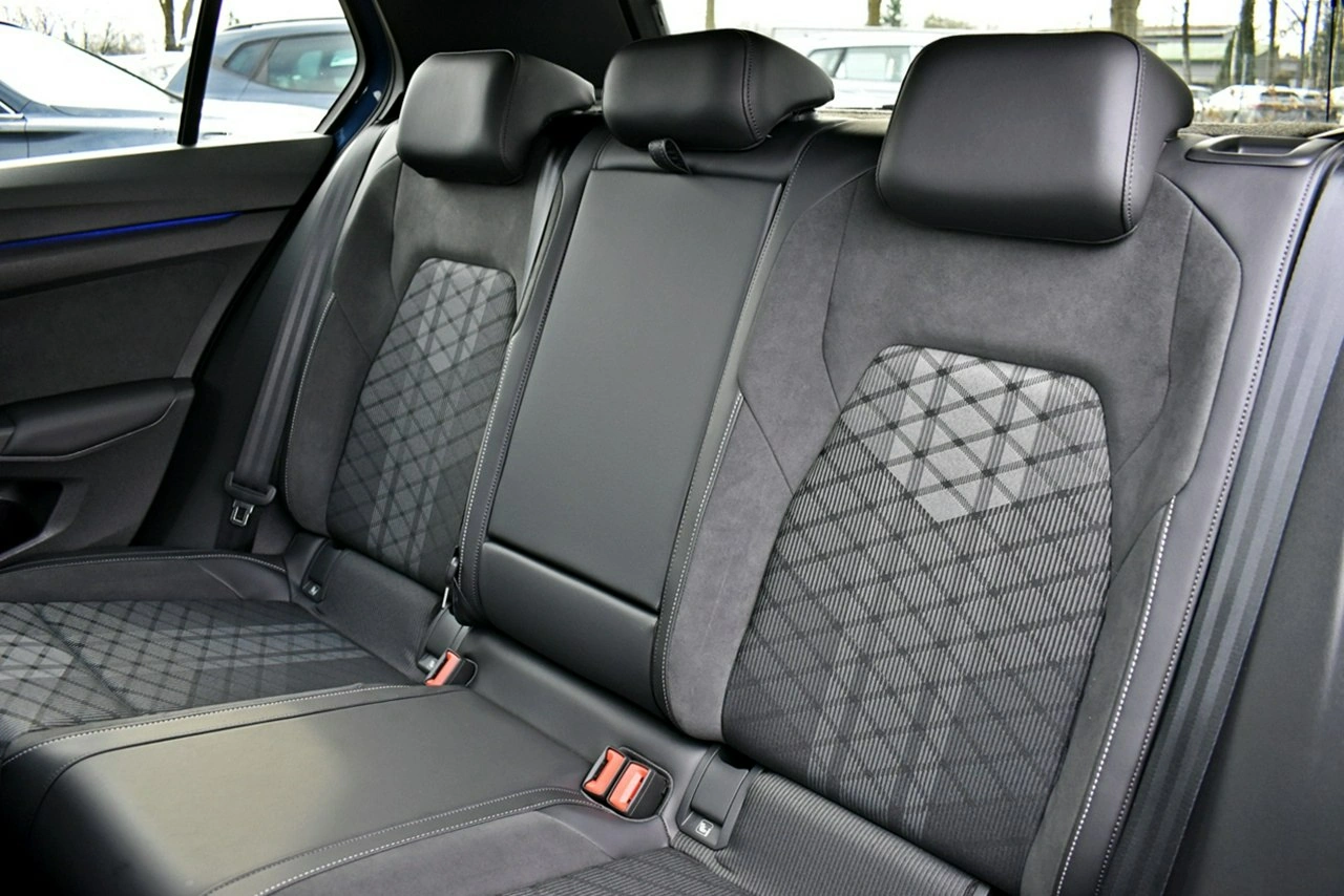 Volkswagen Golf - Zdjęcie 10