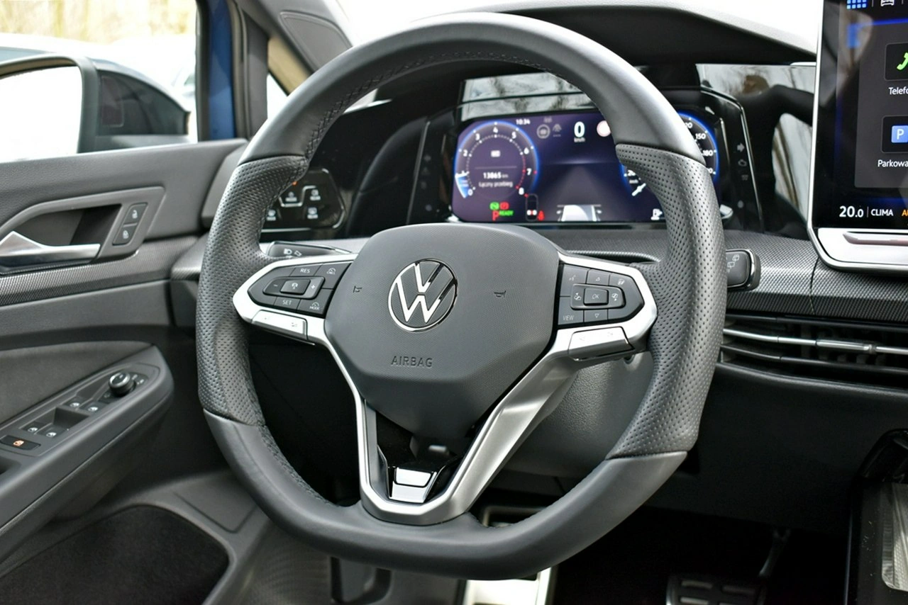 Volkswagen Golf - Zdjęcie 16