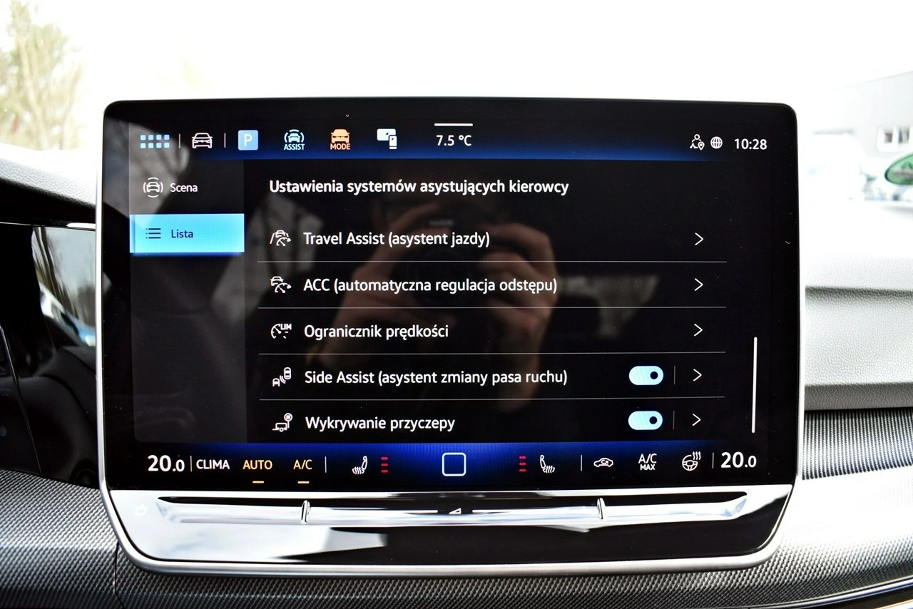 Volkswagen Golf - Zdjęcie 19