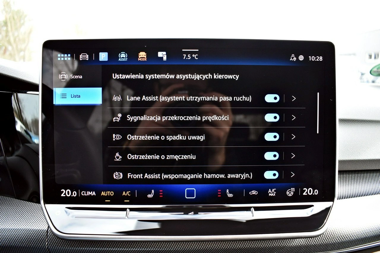 Volkswagen Golf - Zdjęcie 20