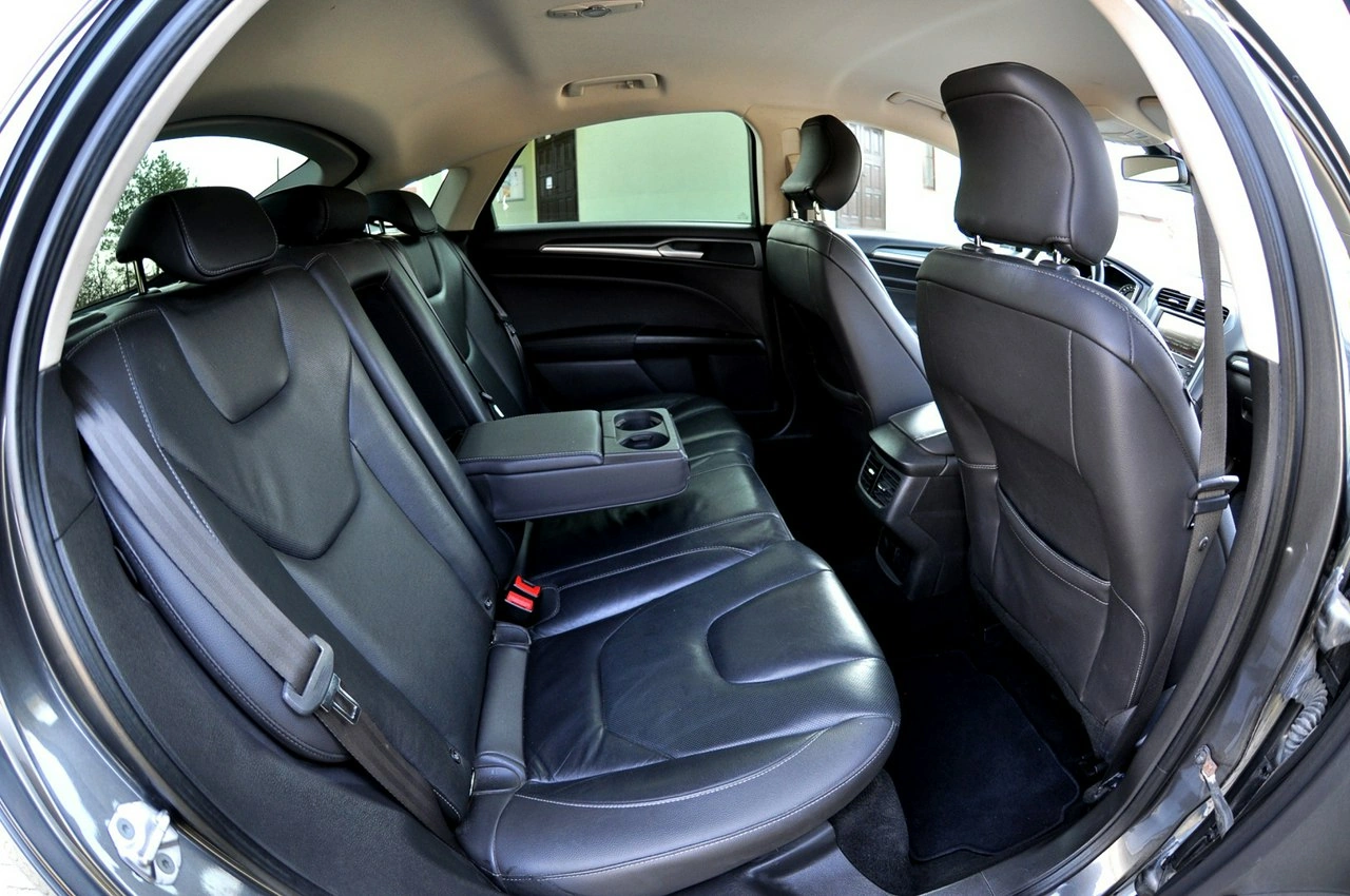 Ford Mondeo - Zdjęcie 9
