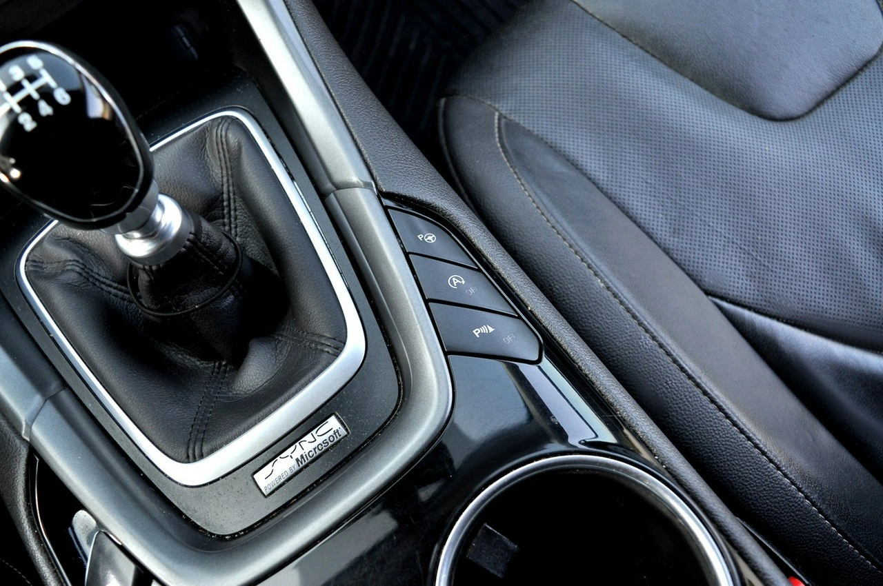 Ford Mondeo - Zdjęcie 16