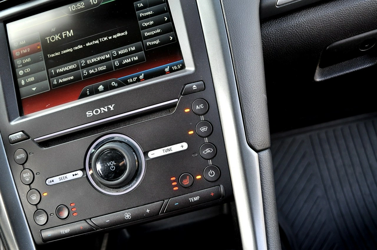 Ford Mondeo - Zdjęcie 27