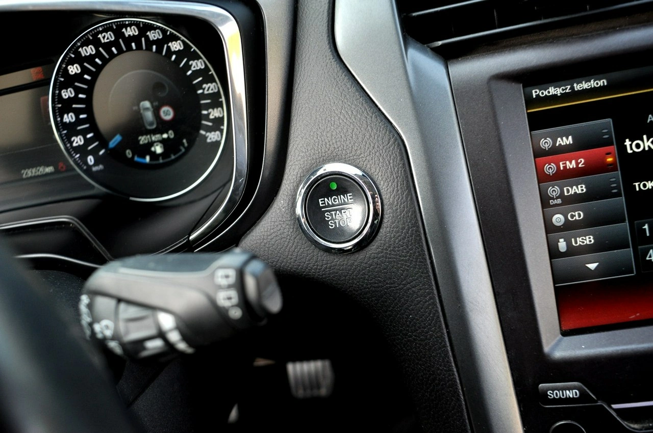 Ford Mondeo - Zdjęcie 29