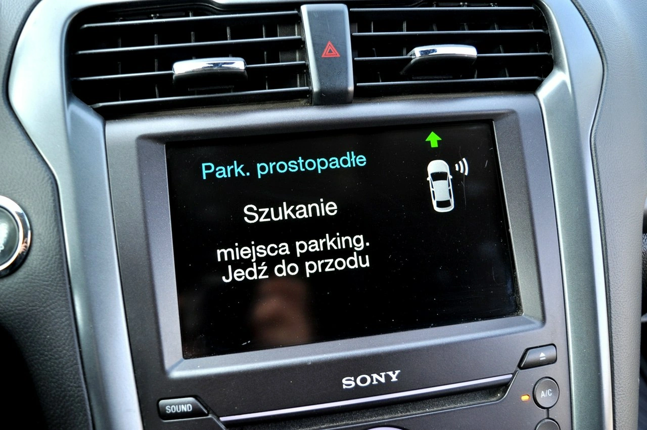 Ford Mondeo - Zdjęcie 20