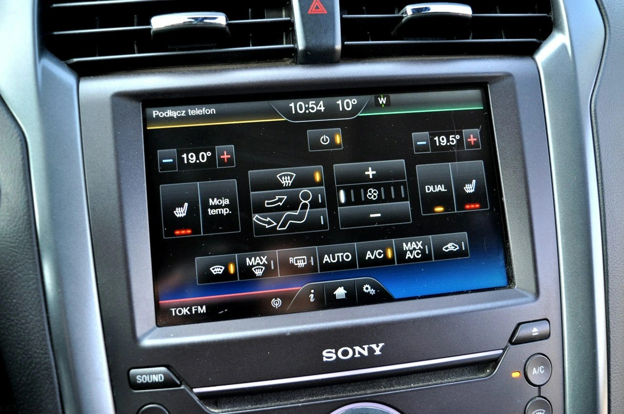 Ford Mondeo - Zdjęcie 21