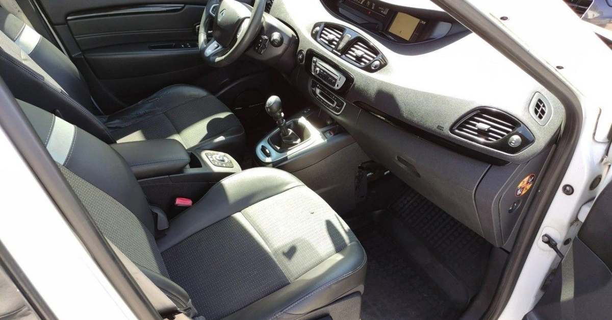 Renault Grand Scenic - Zdjęcie 6