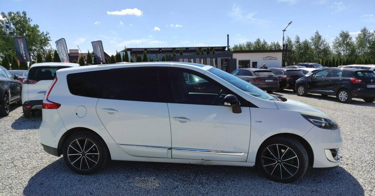 Renault Grand Scenic - Zdjęcie 16
