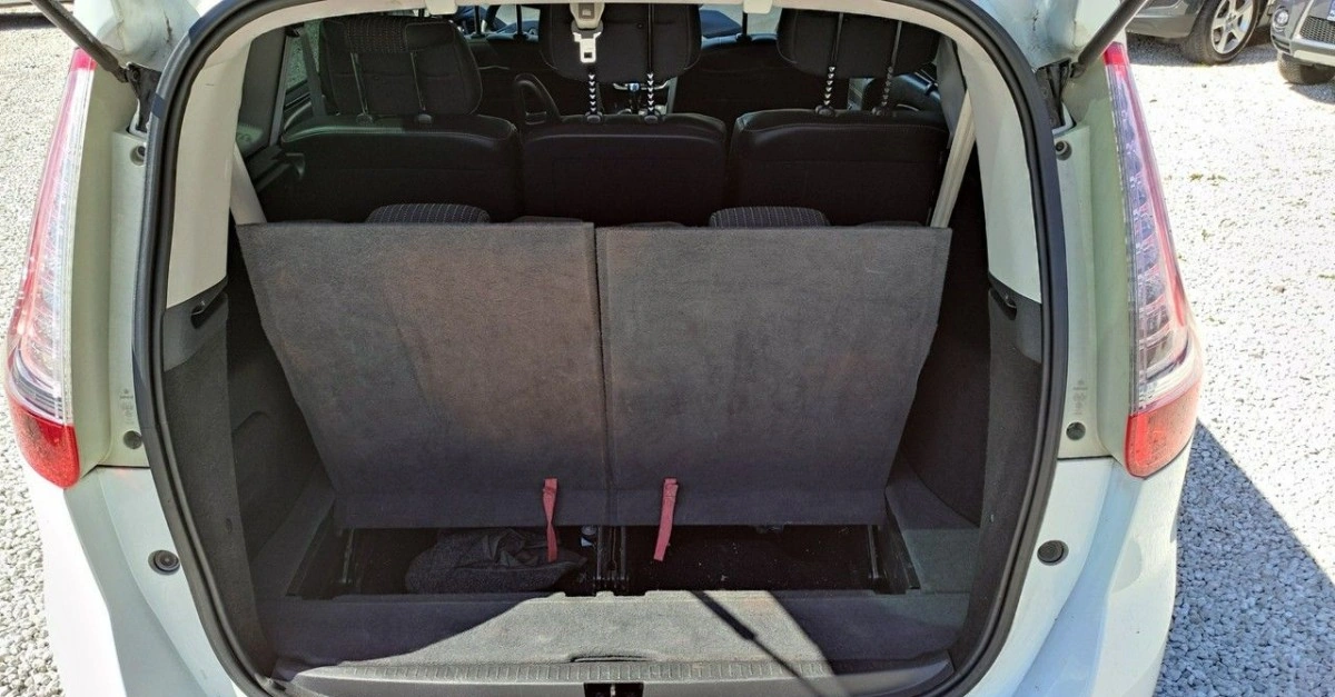 Renault Grand Scenic - Zdjęcie 26