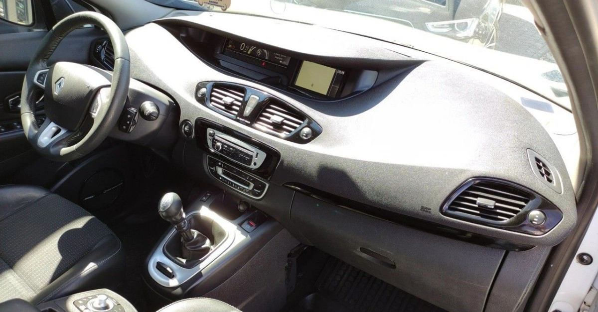 Renault Grand Scenic - Zdjęcie 36