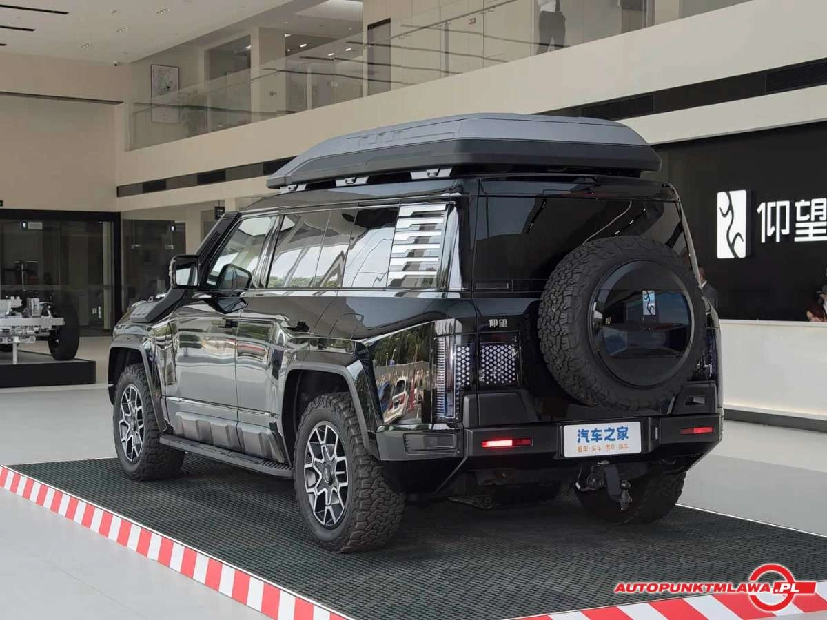 BYD Yangwang U8 - Zdjęcie 4