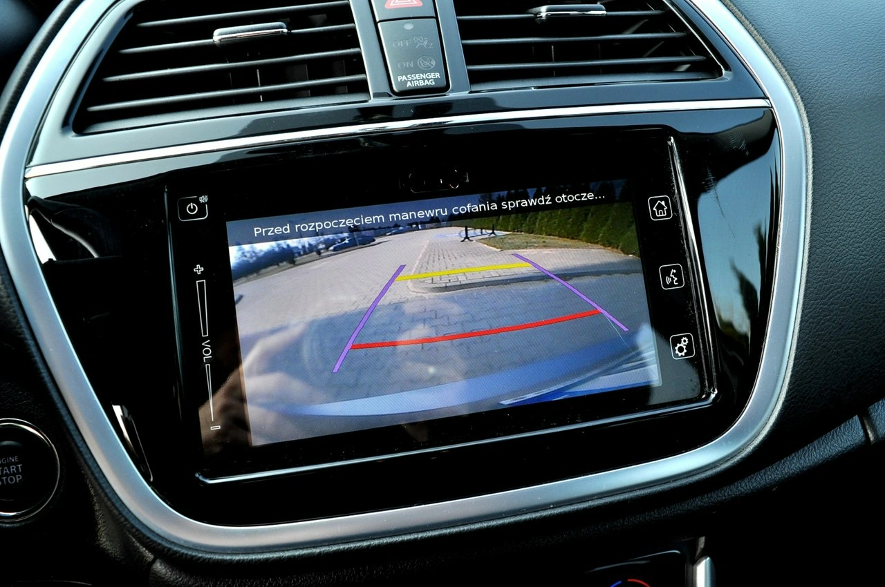 Suzuki SX4 S-Cross - Zdjęcie 25