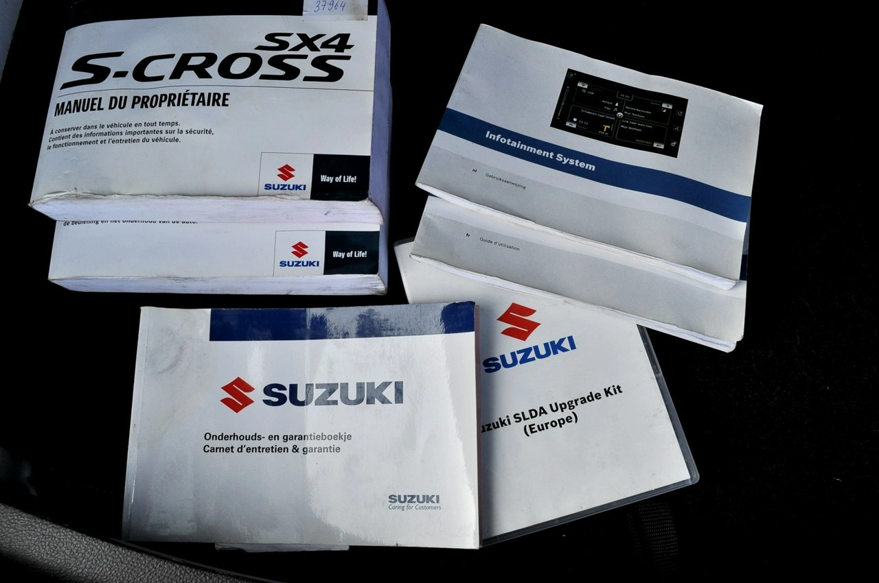 Suzuki SX4 S-Cross - Zdjęcie 30