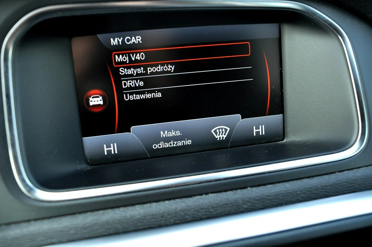 Volvo V40 Cross Country - Zdjęcie 27