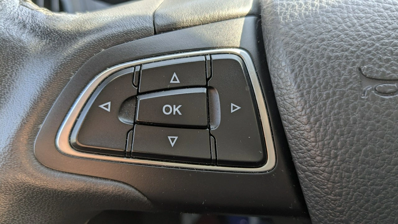 Ford Focus - Zdjęcie 23