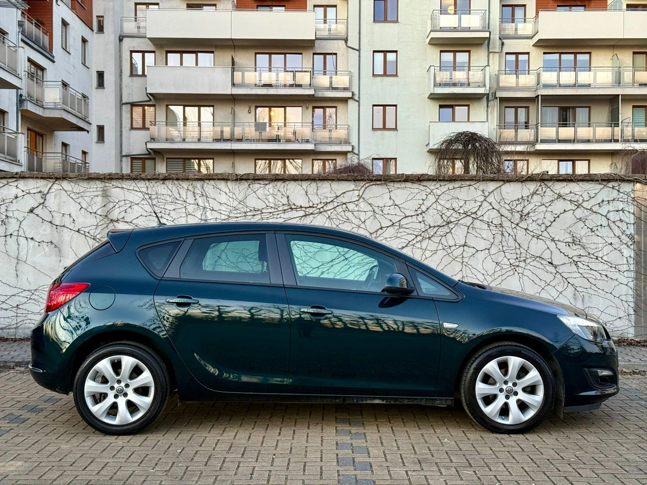 Opel Astra - Zdjęcie 11