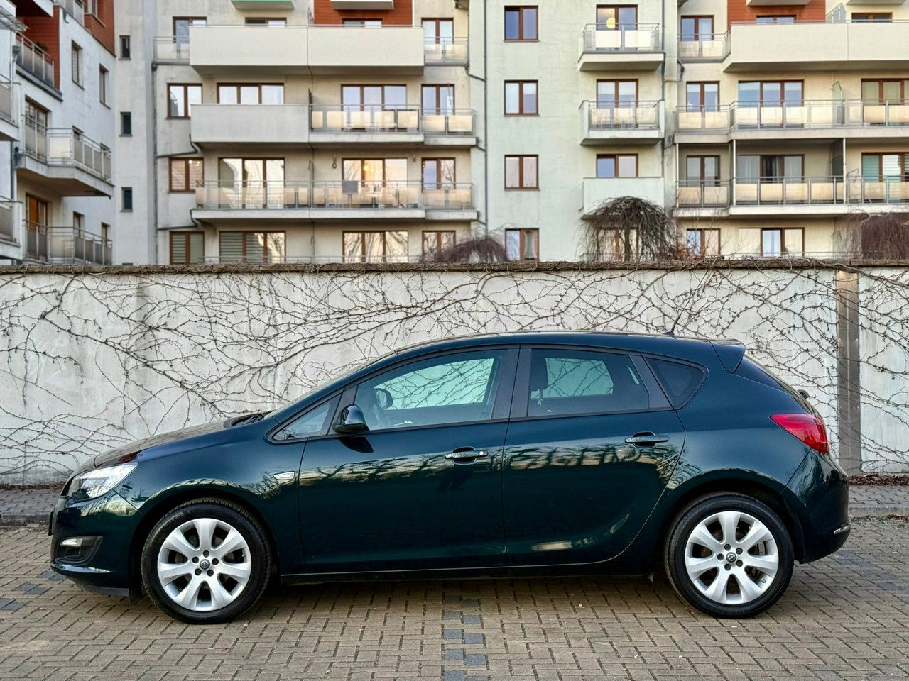 Opel Astra - Zdjęcie 12
