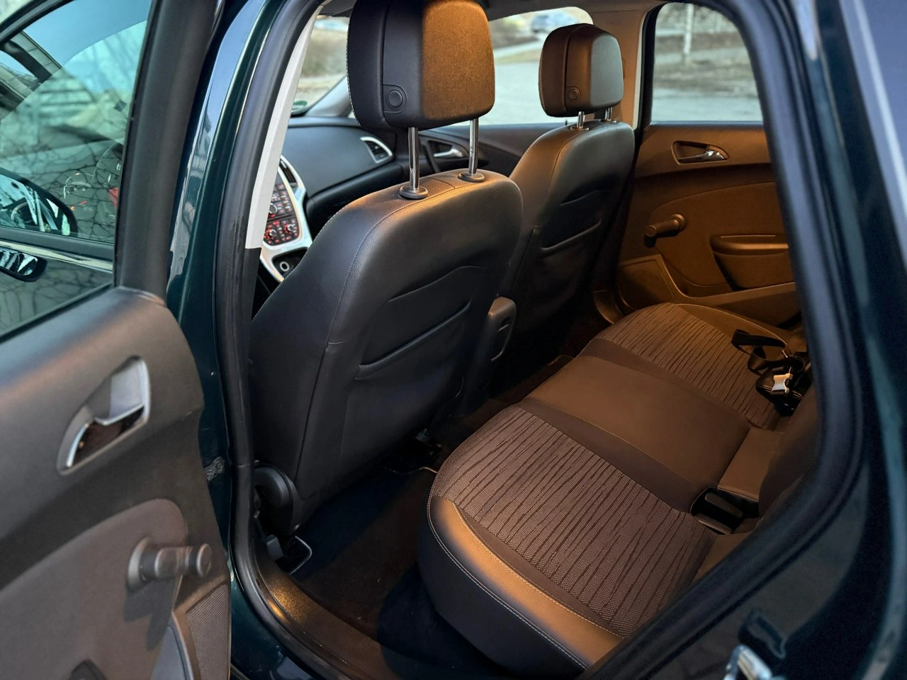 Opel Astra - Zdjęcie 19