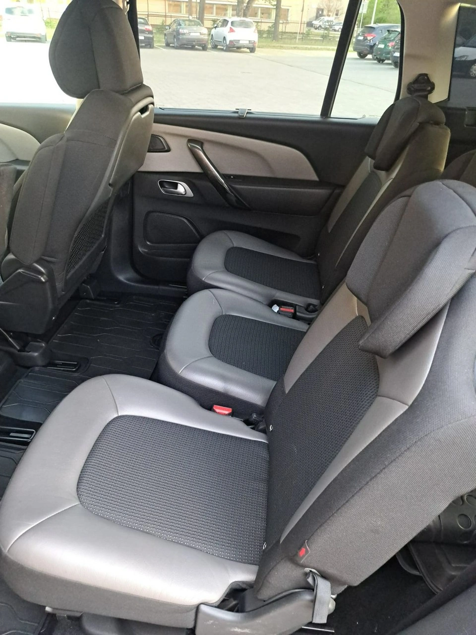 Citroën C4 Grand Picasso - Zdjęcie 21
