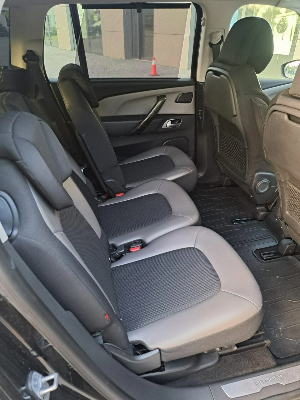 Citroën C4 Grand Picasso - Zdjęcie 23