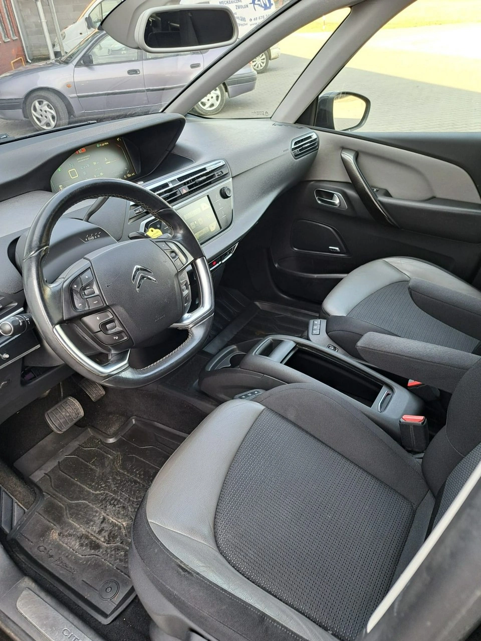 Citroën C4 Grand Picasso - Zdjęcie 25