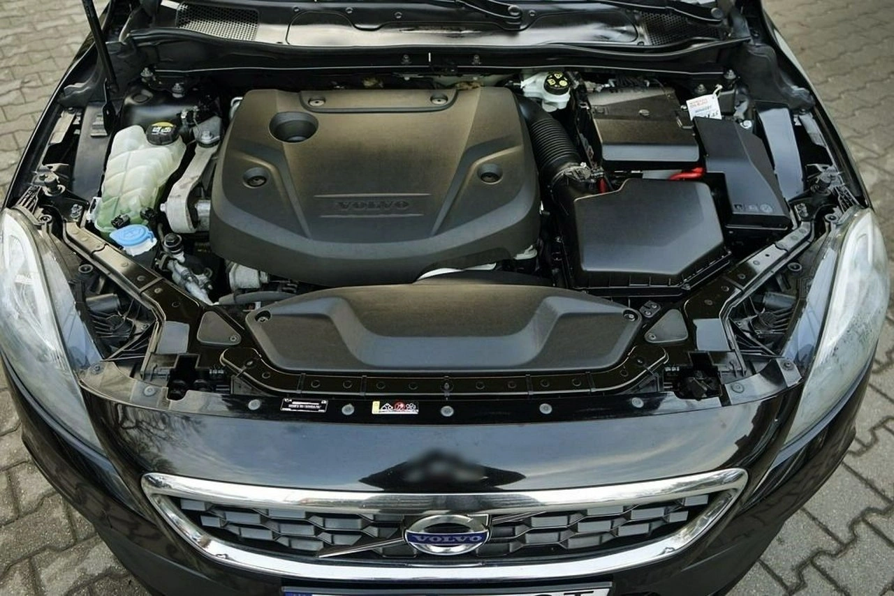 Volvo V40 Cross Country - Zdjęcie 14