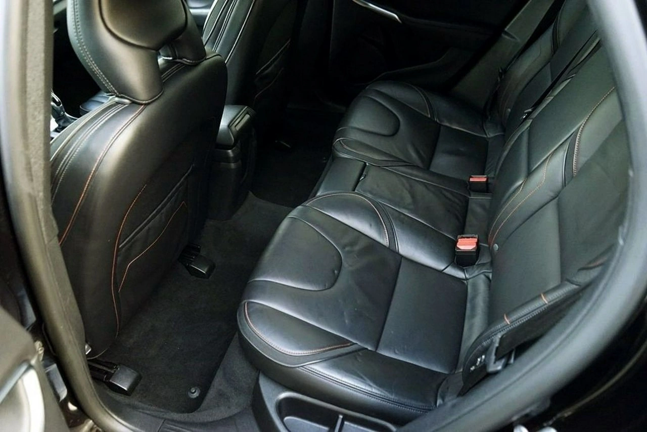 Volvo V40 Cross Country - Zdjęcie 21